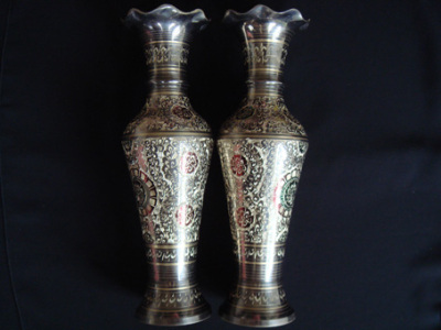Art/craft/handicraft Bronze or Copper carving, vase